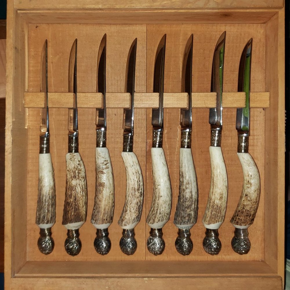 For the Man Who Has Everything! VAGABOND HOUSE Natural Elk Antler Steak Knives